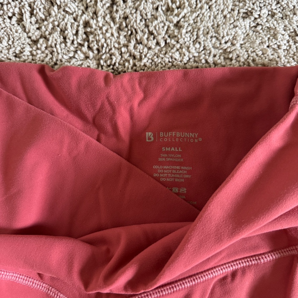 Buffbunny Crossover Shorts - Picture 4 of 4